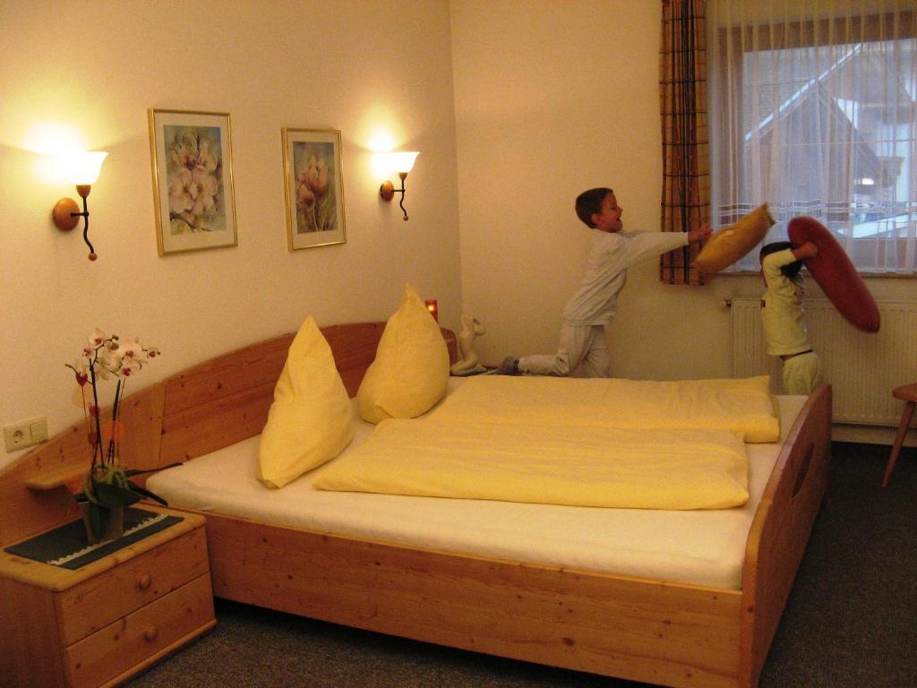 Ferienhaus Ahorn Neustift im Stubaital Kamer foto